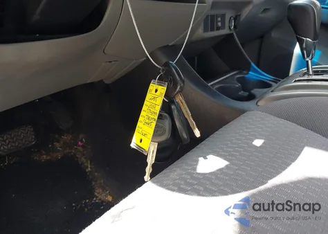 2014 Toyota Tacoma Prerunner V6 from USA, damaged, VIN 3TMJU4GN1EM173354